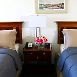 Camden Riverhouse Hotel And Inn
