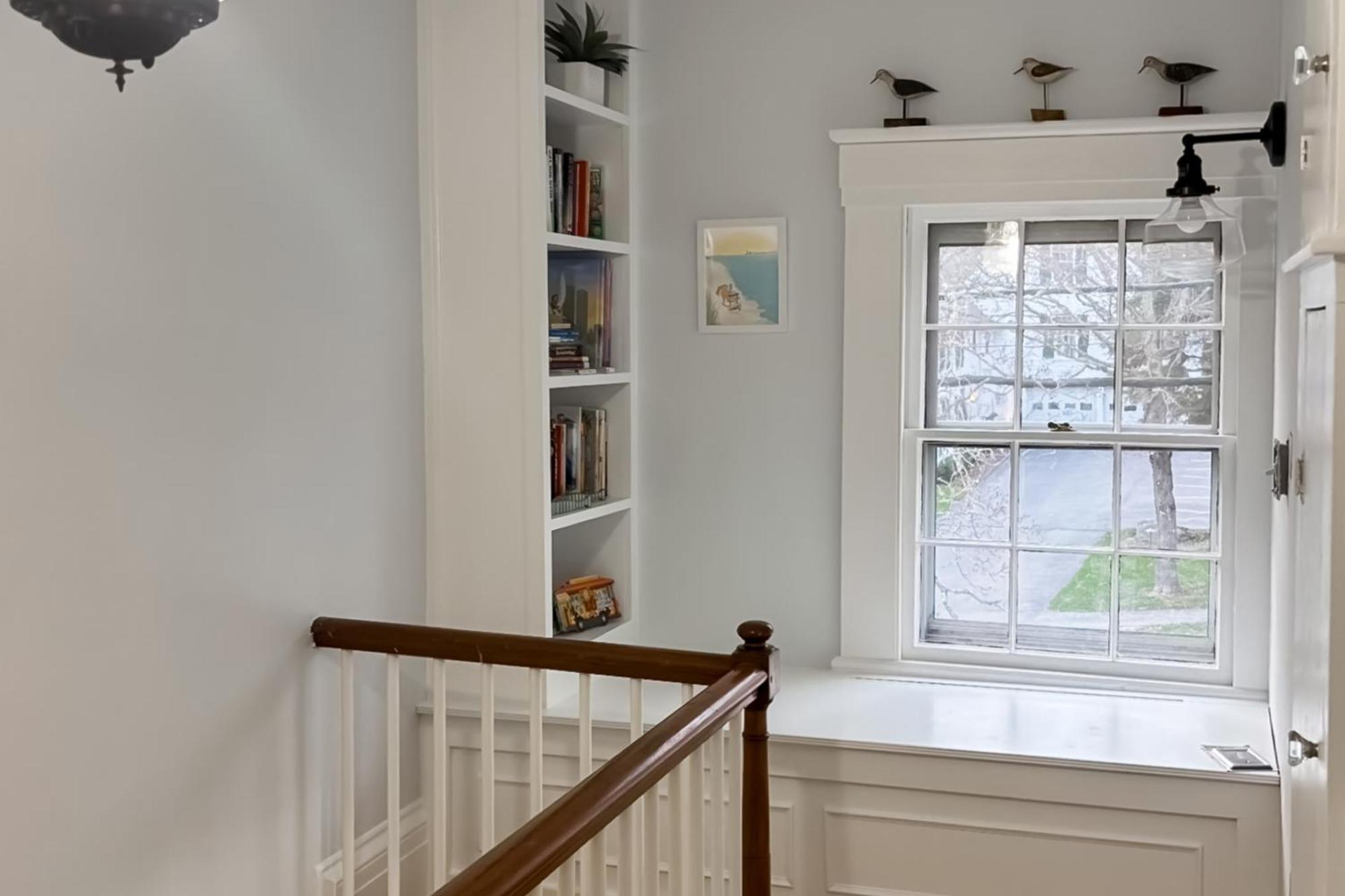 Seabreeze Manor Holiday home