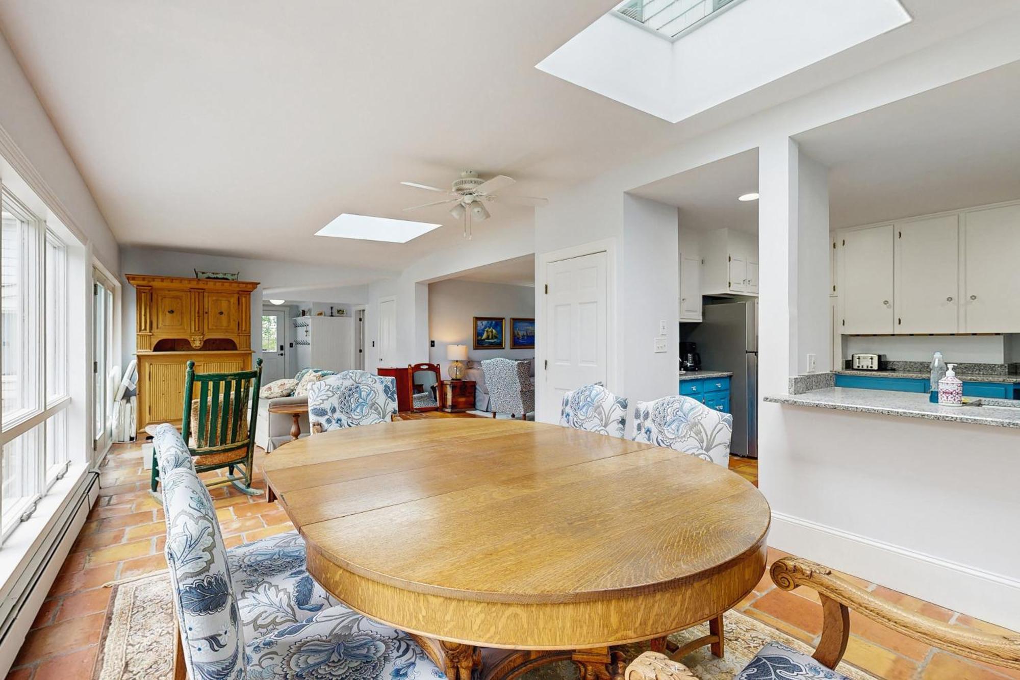 Seabreeze Manor Camden
