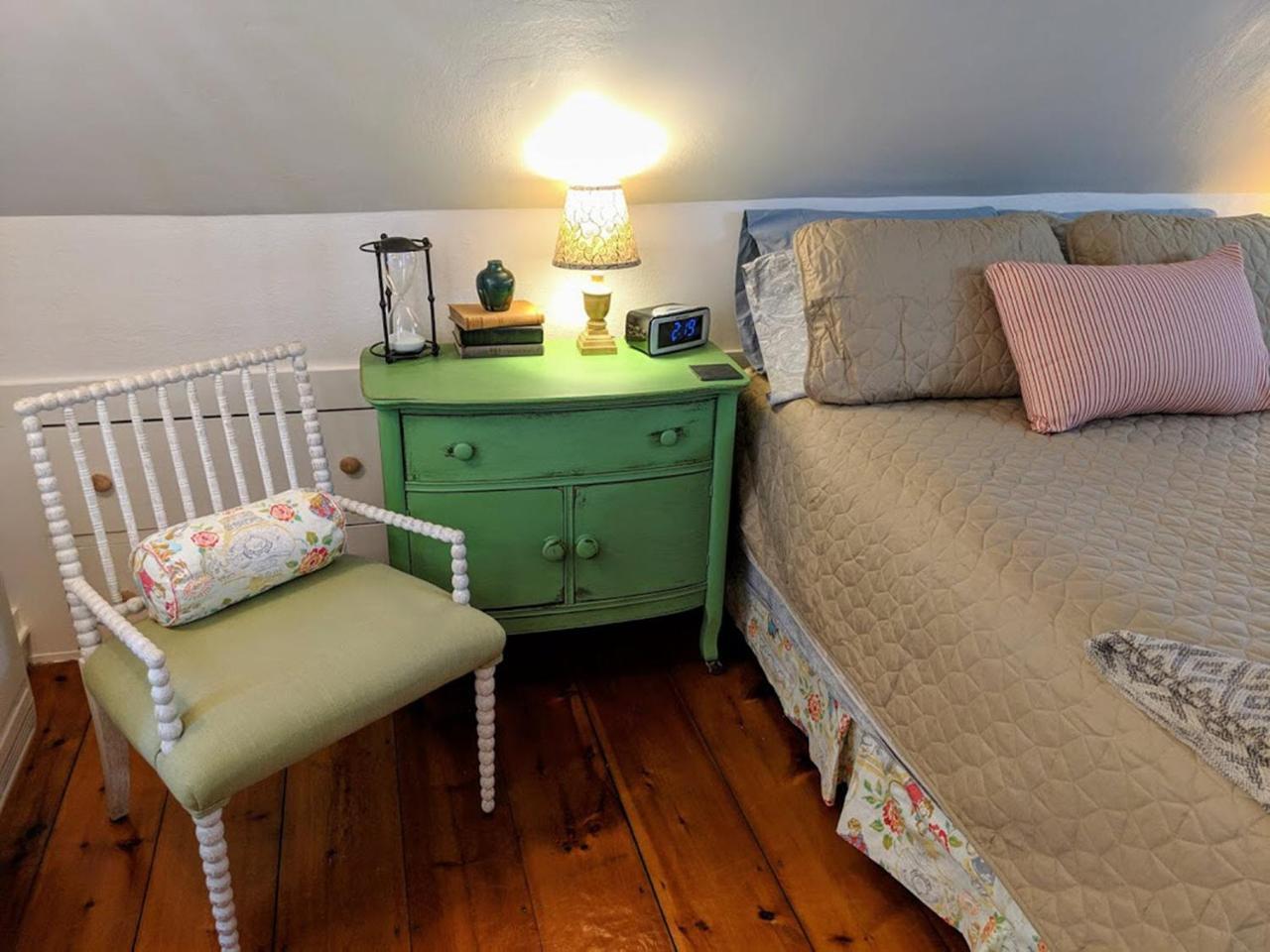 Bed & Breakfast Elms Of